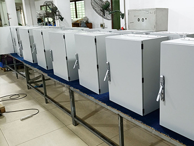 Gabinetes de red de metal de precisión personalizados para Siemens